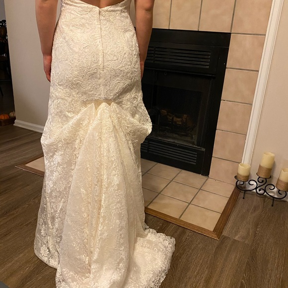 Wedding Gown - 8 Petite - Never Worn - Picture 3 of 13